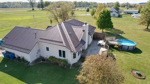 14402 W Yoder Rd, Roanoke, IN 46783 photo 6