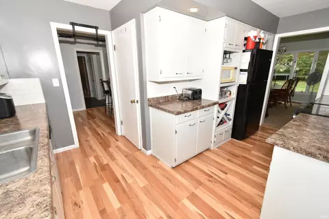 202 N Prairie Ave, Fowler, IN 47944 photo 12