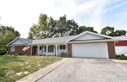 202 N Prairie Ave, Fowler, IN 47944 photo 1