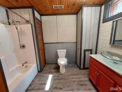 611 E Abell Rd, Jasper, IN 47546 photo 25