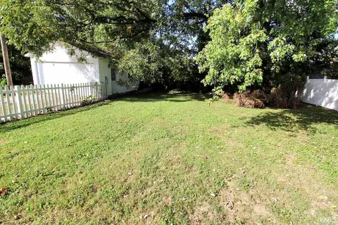 220 E Monroe St, Princeton, IN 47670 photo 21