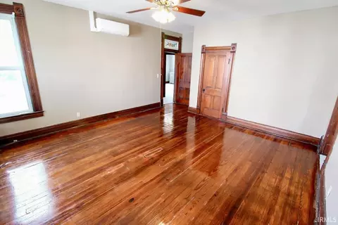 220 E Monroe St, Princeton, IN 47670 photo 12