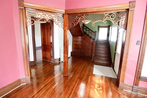 220 E Monroe St, Princeton, IN 47670 photo 3