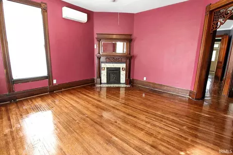 220 E Monroe St, Princeton, IN 47670 photo 4