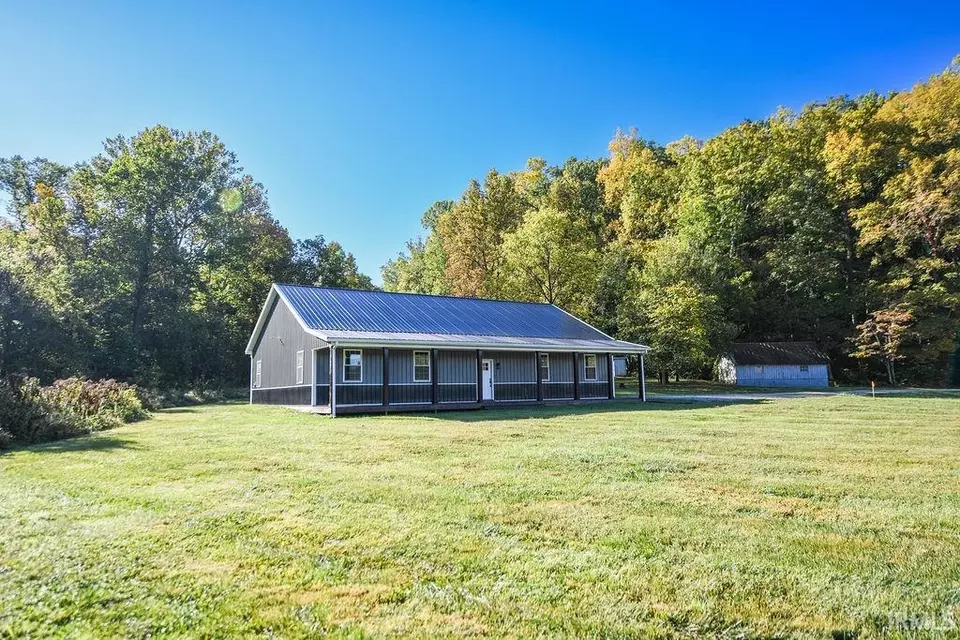 4850 Pottersville Rd, Spencer, IN 47460 36 Photos Movoto