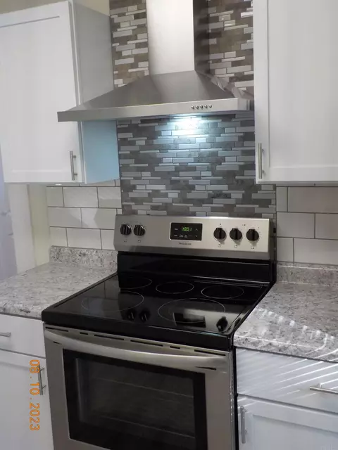 1217 9th St, Bedford, IN 47421 photo 5