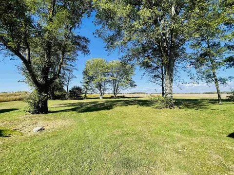 6704 E Barkas St, New Castle, IN 47362 photo 8