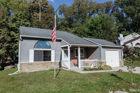 3912 S Woodmere Pl, Bloomington, IN 47403