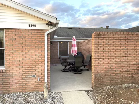 3590 Manor Dr, Jasper, IN 47546 photo 4