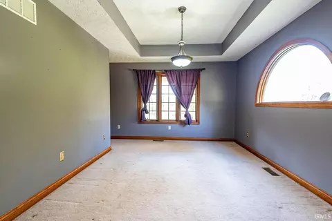 313 E Abrams Rd, Bloomfield, IN 47424 photo 9