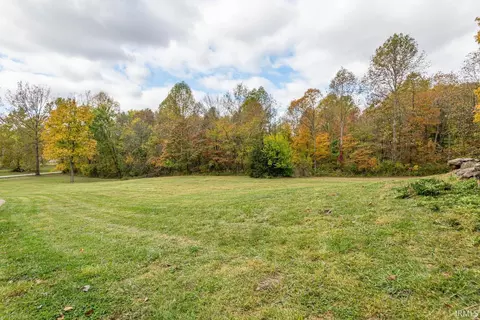 313 E Abrams Rd, Bloomfield, IN 47424 photo 5