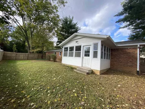 2104 E Queens Way, Bloomington, IN 47401 photo 28