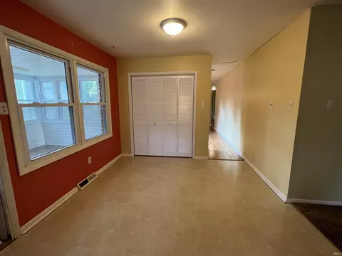 2104 E Queens Way, Bloomington, IN 47401 photo 11