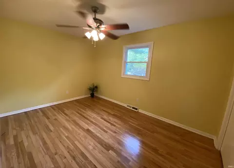 2104 E Queens Way, Bloomington, IN 47401 photo 19