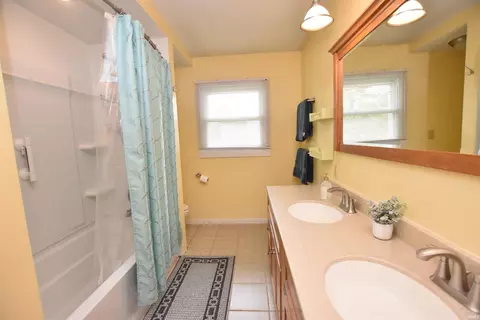 4201 E Sheffield Dr, Bloomington, IN 47408 photo 10