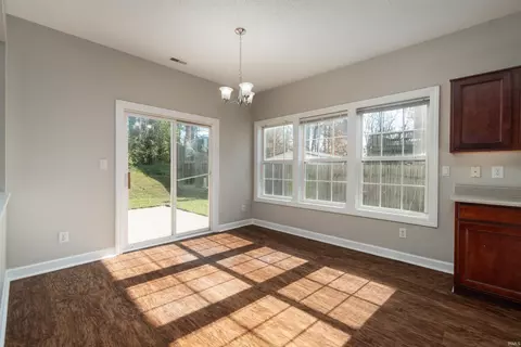 3473 S Glasgow Cir, Bloomington, IN 47403 photo 10