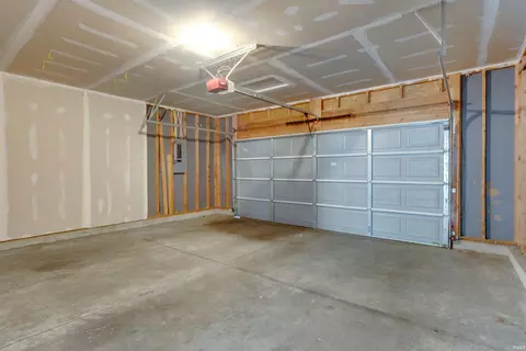 3473 S Glasgow Cir, Bloomington, IN 47403 photo 26