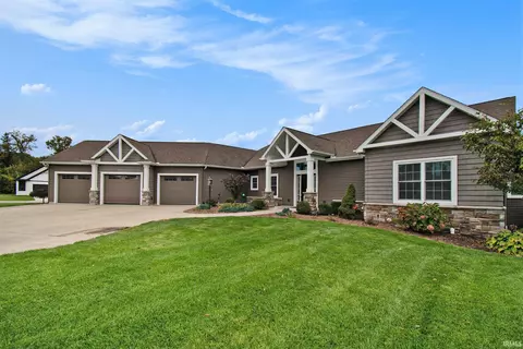 50969 Spotted Eagle Dr, Elkhart, IN 46514