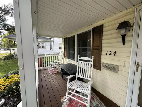 124 W Jackson St, Monroe, IN 46772 photo 3