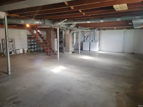 332 E 10th St, Ferdinand, IN 47532 photo 8