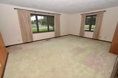 1112 E 12th St, Fowler, IN 47944 photo 27