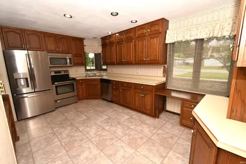 1112 E 12th St, Fowler, IN 47944 photo 17