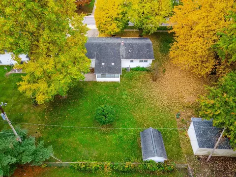 605 Pleasant Ln, Lagrange, IN 46761 photo 22