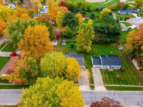 605 Pleasant Ln, Lagrange, IN 46761 photo 25