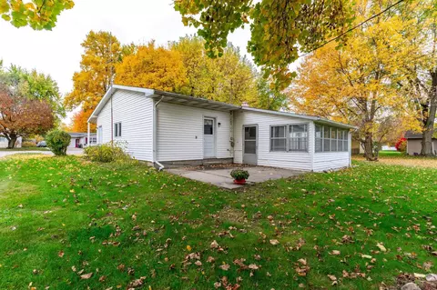 605 Pleasant Ln, Lagrange, IN 46761 photo 12