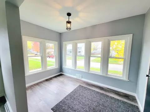 501 E Centennial St, Nappanee, IN 46550 photo 12