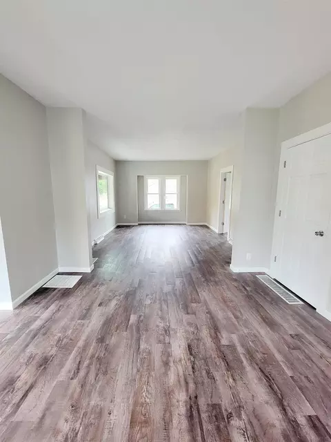 501 E Centennial St, Nappanee, IN 46550 photo 15