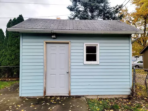 501 E Centennial St, Nappanee, IN 46550 photo 8