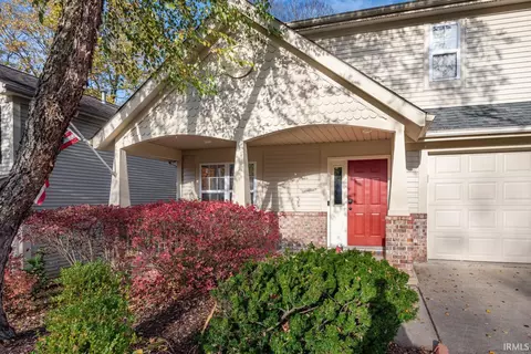 2124 S Azalea Ln, Bloomington, IN 47401 photo 2