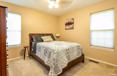 2124 S Azalea Ln, Bloomington, IN 47401 photo 22