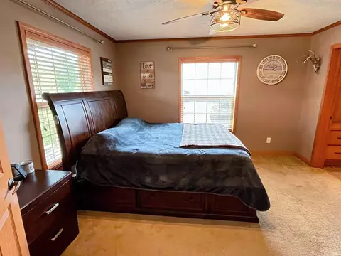 326 E 775 N, Hazleton, IN 47640 photo 13