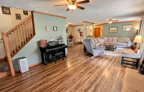 326 E 775 N, Hazleton, IN 47640 photo 4