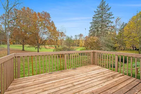 16734 Hampton Dr, Granger, IN 46530 photo 14
