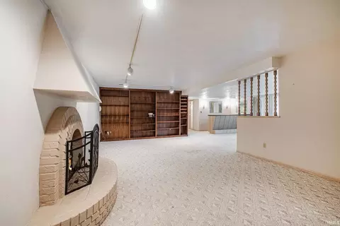 16734 Hampton Dr, Granger, IN 46530 photo 12