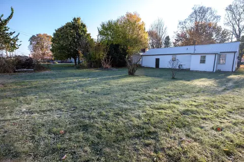 604 N Wright St, Fulton, IN 46931 photo 22