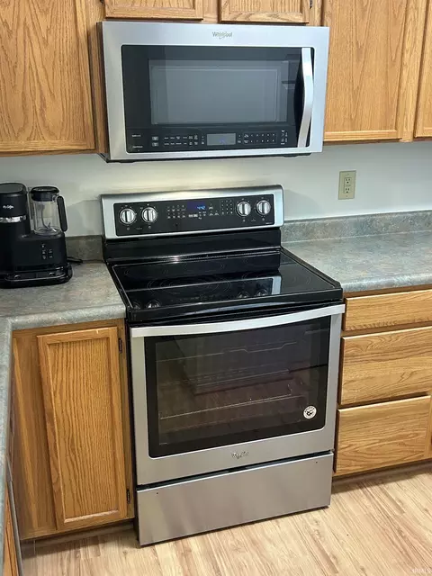 711 E Bayberry Ct, Bloomington, IN 47401 photo 14