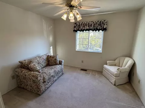 711 E Bayberry Ct, Bloomington, IN 47401 photo 20