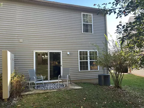 711 E Bayberry Ct, Bloomington, IN 47401 photo 4