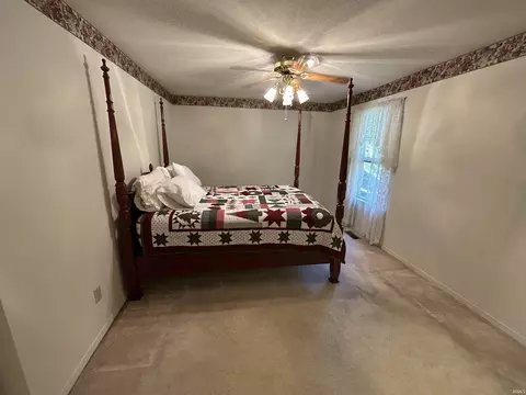 711 E Bayberry Ct, Bloomington, IN 47401 photo 23