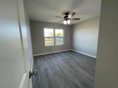 109 Cardinal Ct, Mitchell, IN 47446 photo 7