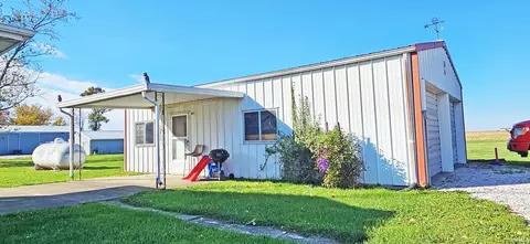 18671 Chauncey Rd, Sumner, IL 62466 photo 5