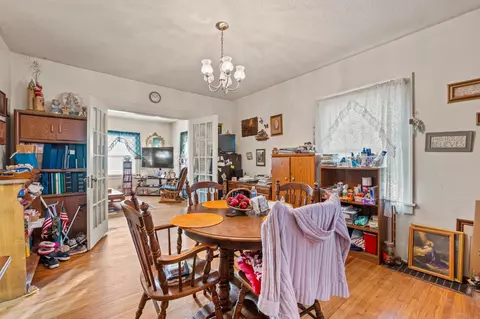326 W 5th St, Auburn, IN 46706 photo 13