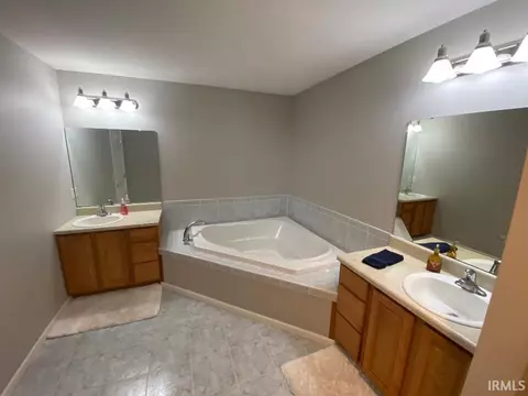 95 Meadow Ln, Hamilton, IN 46742 photo 18