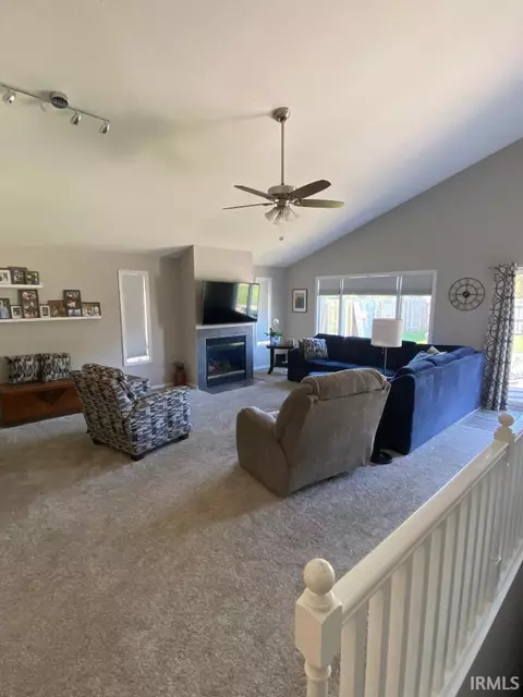 95 Meadow Ln, Hamilton, IN 46742 photo 10