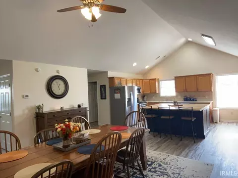 95 Meadow Ln, Hamilton, IN 46742 photo 5