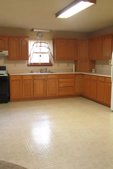 101 S Broad St, Dunkirk, IN 47336 photo 7